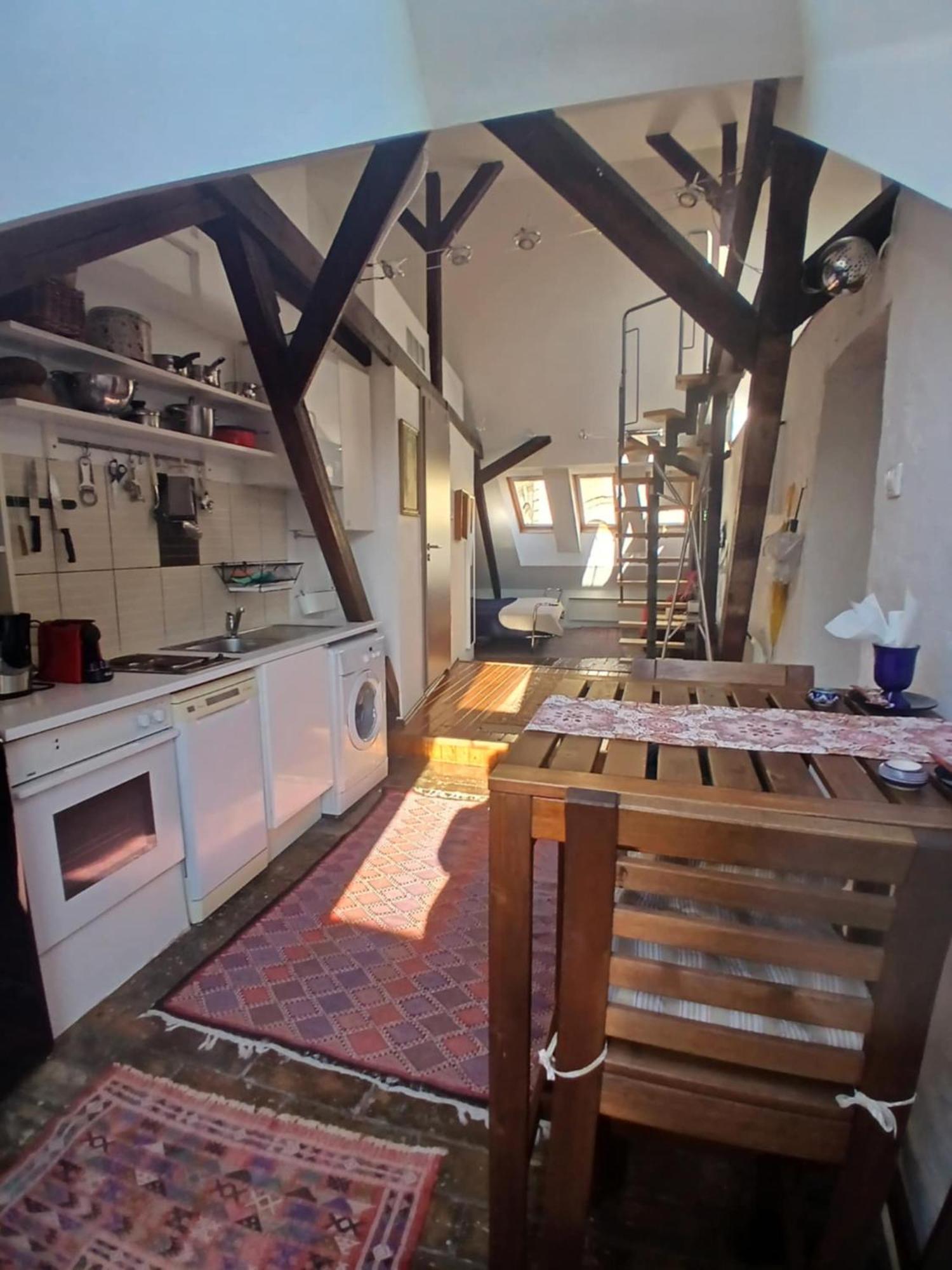 Cozy Panorama At The Castle Apartment Budapest Exterior photo